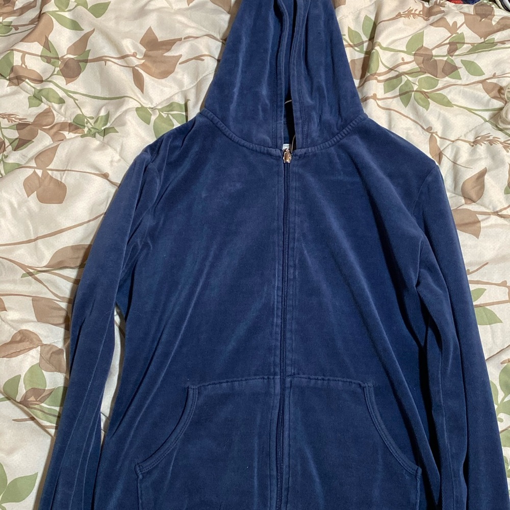 Small blue sweater